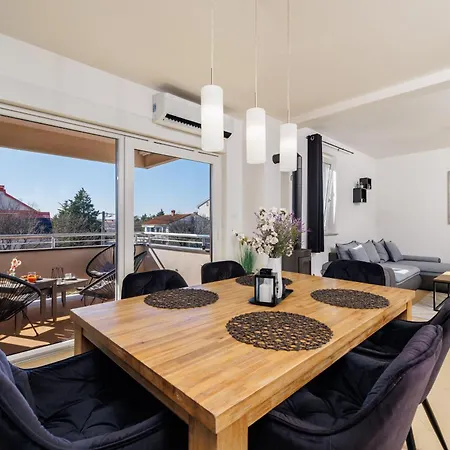 Appartement Ines With Sea View
