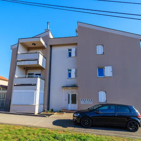 Ines With Sea View Appartement Jadranovo
