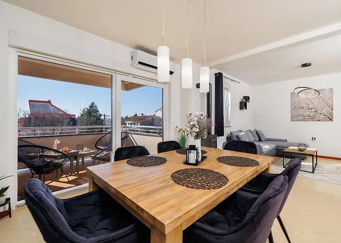 Apartman Ines With Sea View