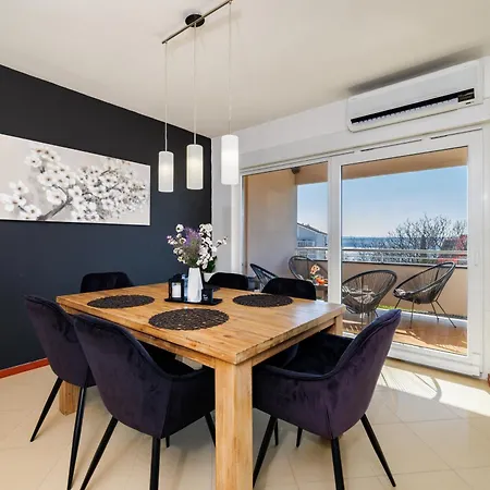 Apartment Ines With Sea View Jadranovo